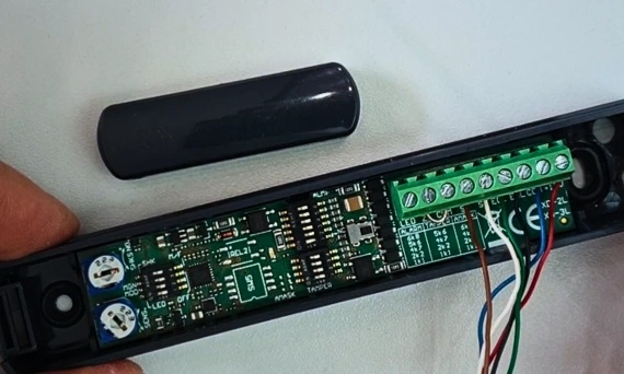 Satel XD2L – czy to naprawdę czujka uniwersalna?